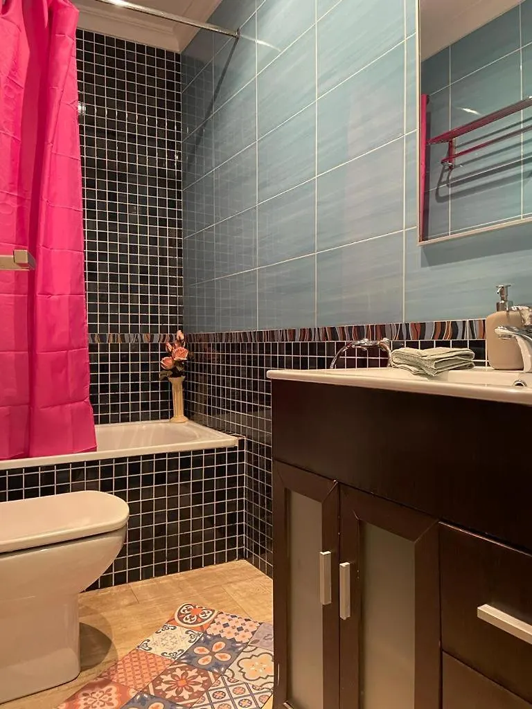 Hostel By La Rambla Rooms