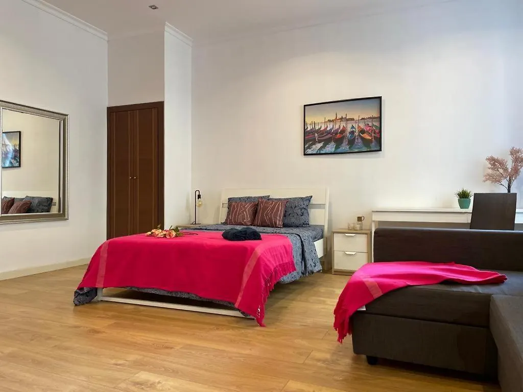 By La Rambla Rooms Hostel Barcelona